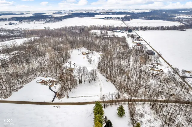 $899,000 | 3410 East 300 North, Crawfordsville, IN 47933