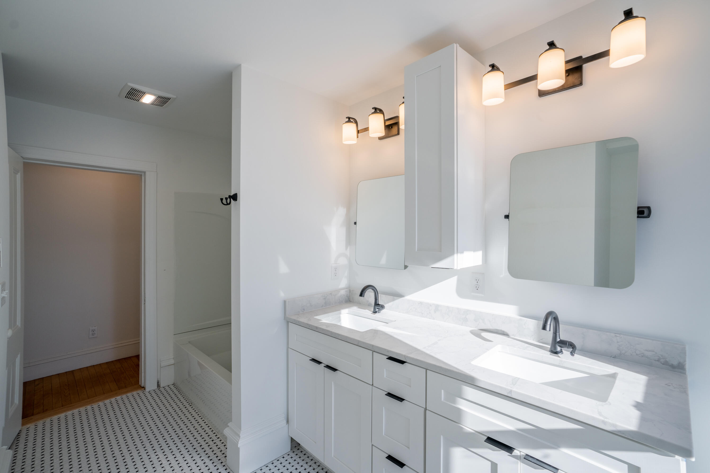 910 Washington Street Bath, ME 04530 - Photo 91 of 125 910 Washintgon Street Bath 090