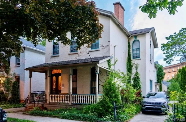 $1,500 | 25 Whitney Place, Buffalo, NY 14201