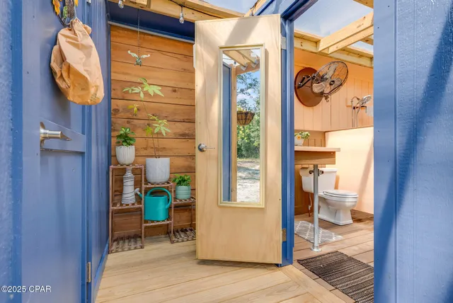 $549,900 | 20144 Northwest Whitewater Grade Road, Clarksville, FL 32430