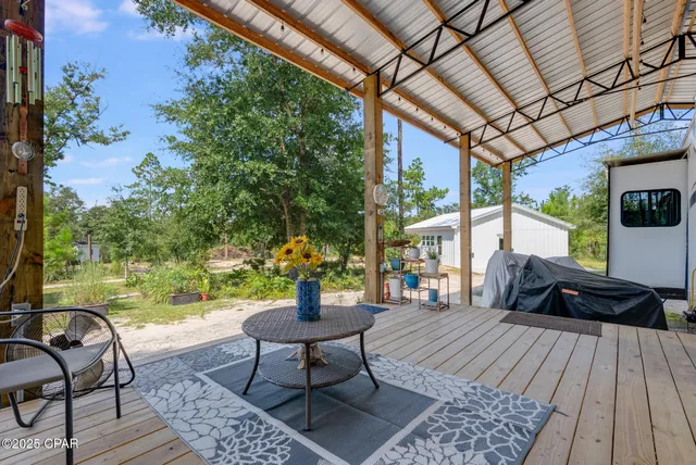 $549,900 | 20144 Northwest Whitewater Grade Road, Clarksville, FL 32430