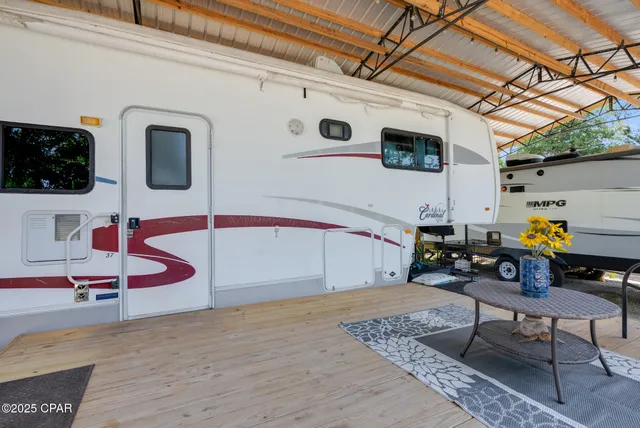 $549,900 | 20144 Northwest Whitewater Grade Road, Clarksville, FL 32430