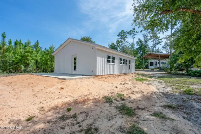 $549,900 | 20144 Northwest Whitewater Grade Road, Clarksville, FL 32430