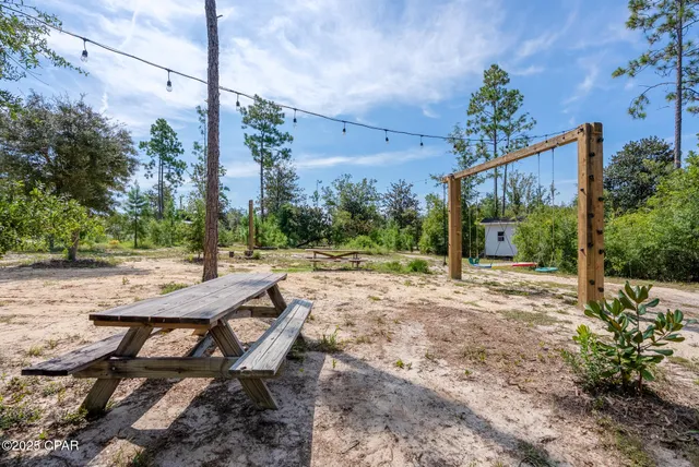 $549,900 | 20144 Northwest Whitewater Grade Road, Clarksville, FL 32430