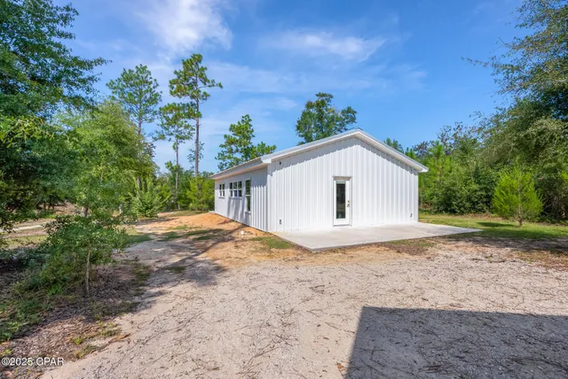 $549,900 | 20144 Northwest Whitewater Grade Road, Clarksville, FL 32430