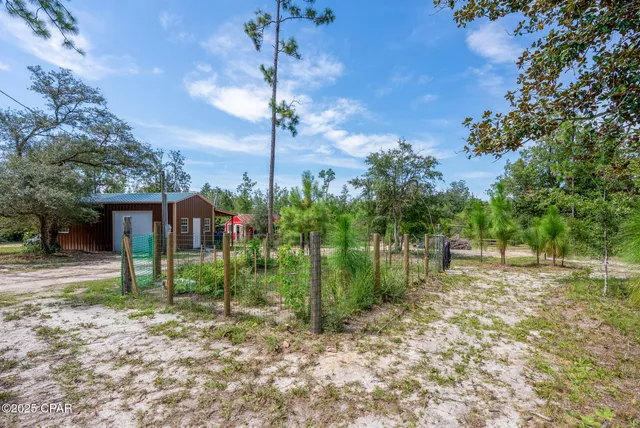 $549,900 | 20144 Northwest Whitewater Grade Road, Clarksville, FL 32430