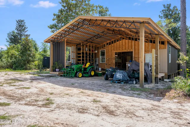 $549,900 | 20144 Northwest Whitewater Grade Road, Clarksville, FL 32430