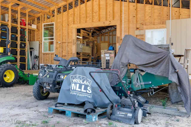 $549,900 | 20144 Northwest Whitewater Grade Road, Clarksville, FL 32430