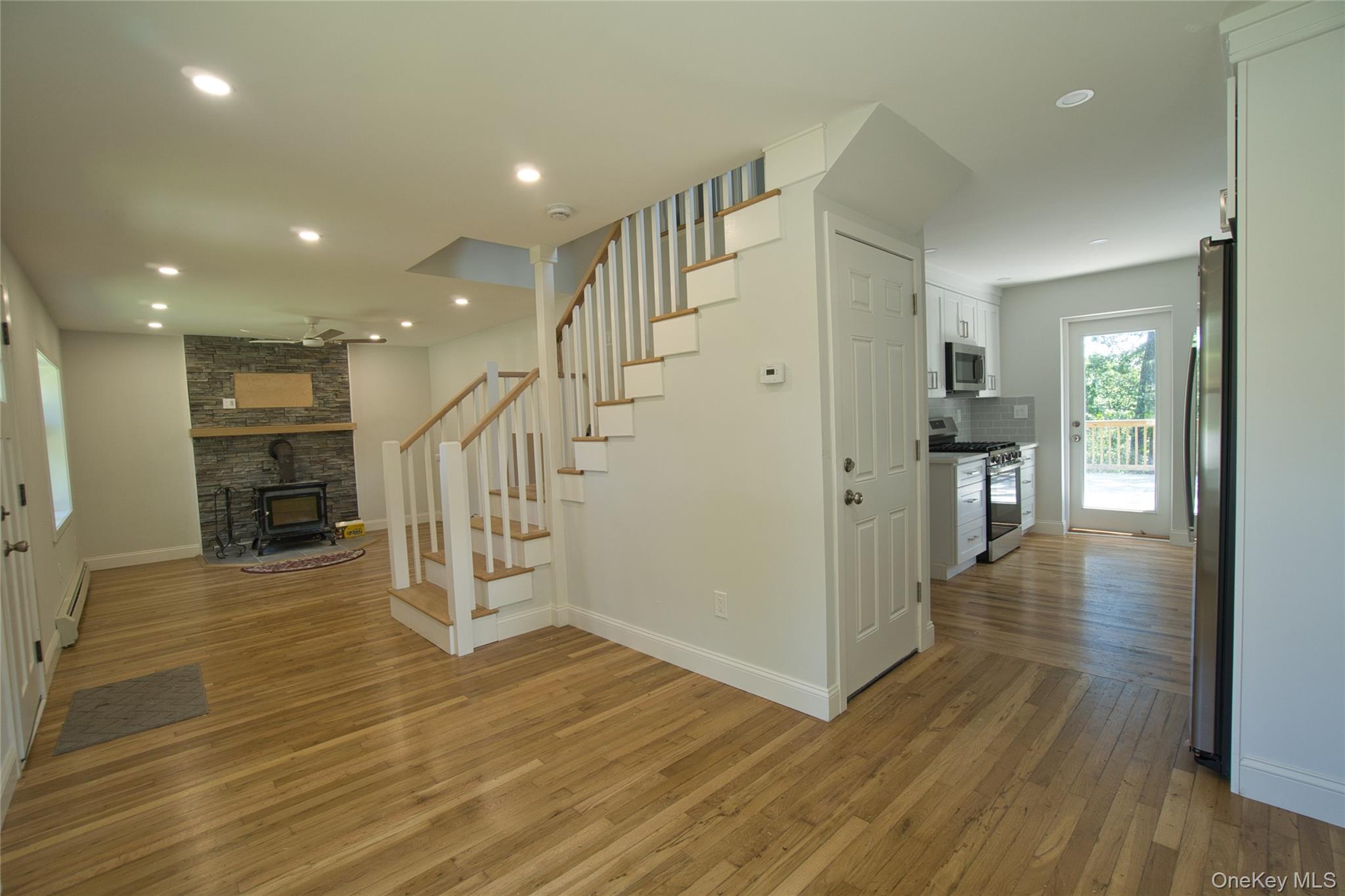 29 Overlin Road Patterson, NY 12563 - Photo 2 of 16