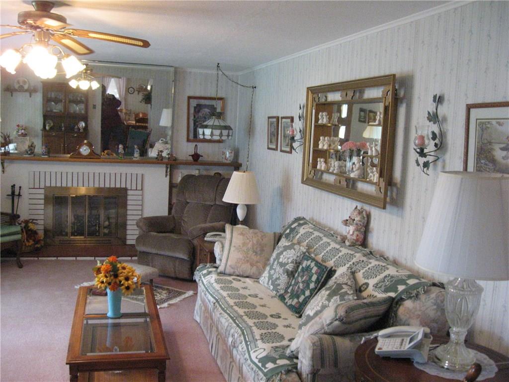 2291 Freeport Road Kittanning, PA 16201 - Photo 4 of 9 Gallery Image 4