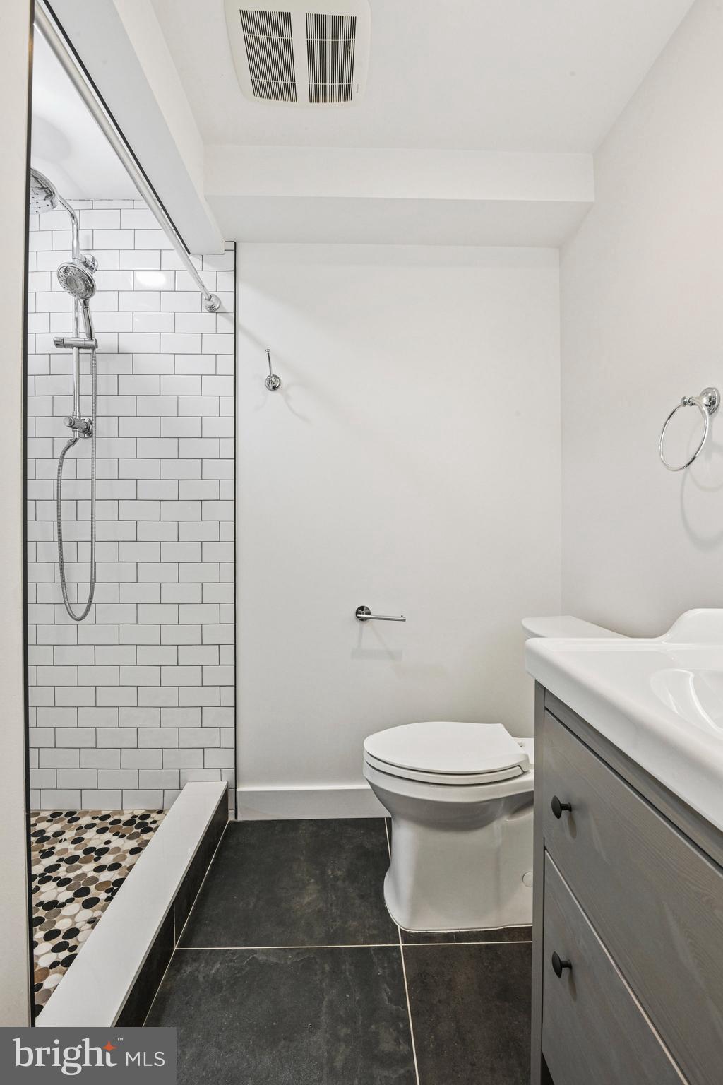 2314 Wheystone Court Vienna, VA 22182 - Photo 40 of 72