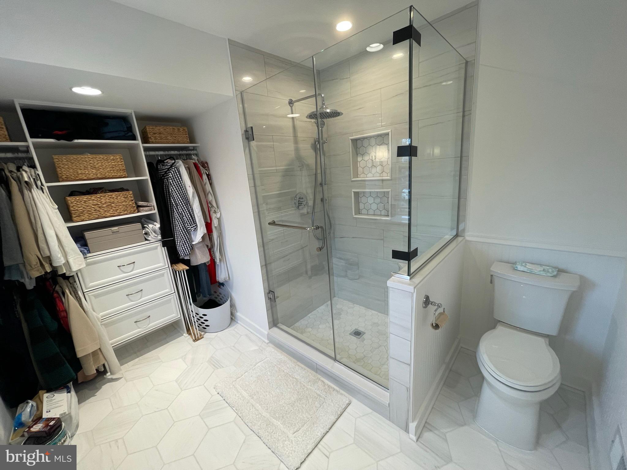 2314 Wheystone Court Vienna, VA 22182 - Photo 52 of 72 Primary Suite