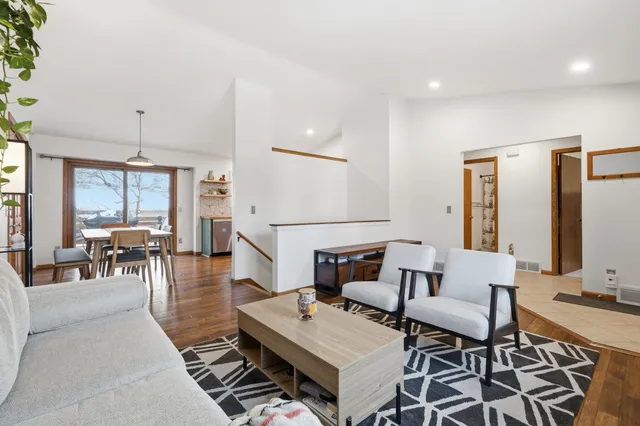 $435,000 | 7402 West Valley Ridge Drive, Madison, WI 53719