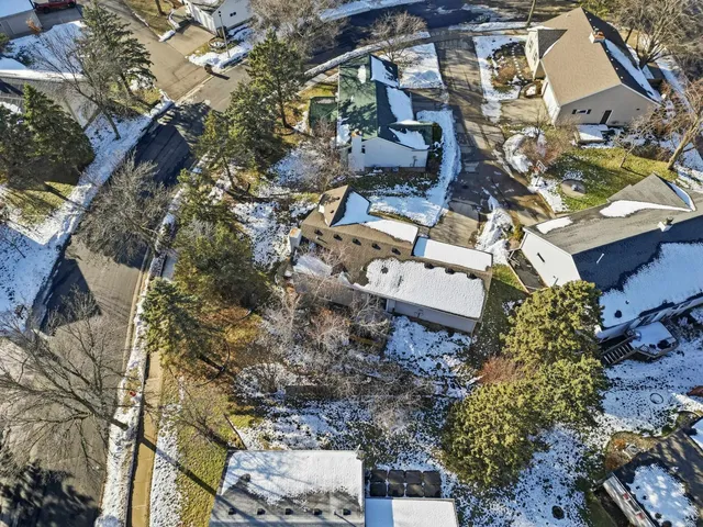 $435,000 | 7402 West Valley Ridge Drive, Madison, WI 53719