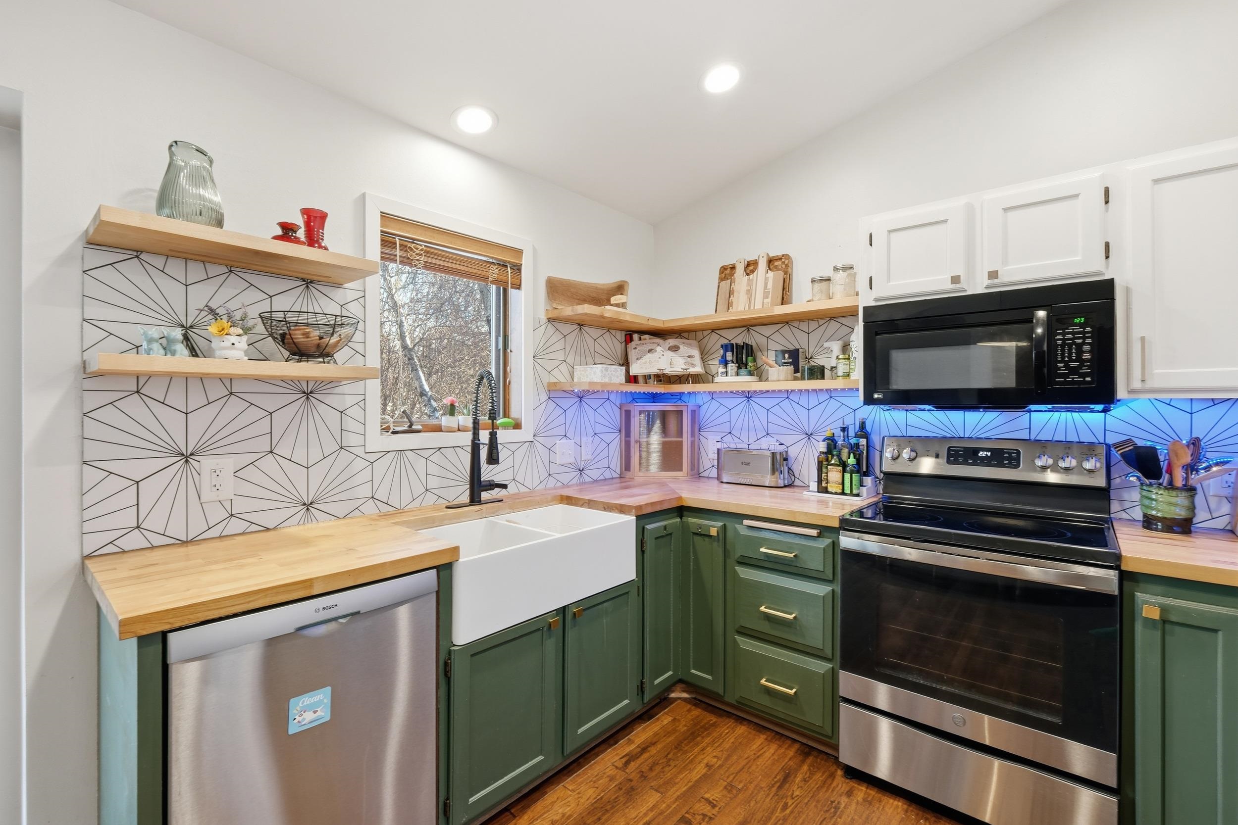 7402 West Valley Ridge Drive Madison, WI 53719 - Photo 10 of 35