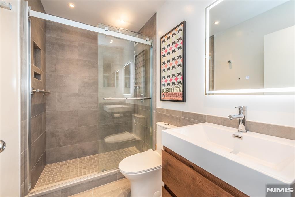 260 Main Street, Unit 313 Little Falls, NJ 07424 - Photo 23 of 32