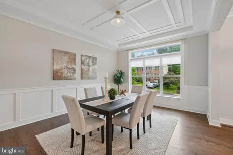 $2,400,000 | 2336 North Oak Street, Falls Church, VA 22046