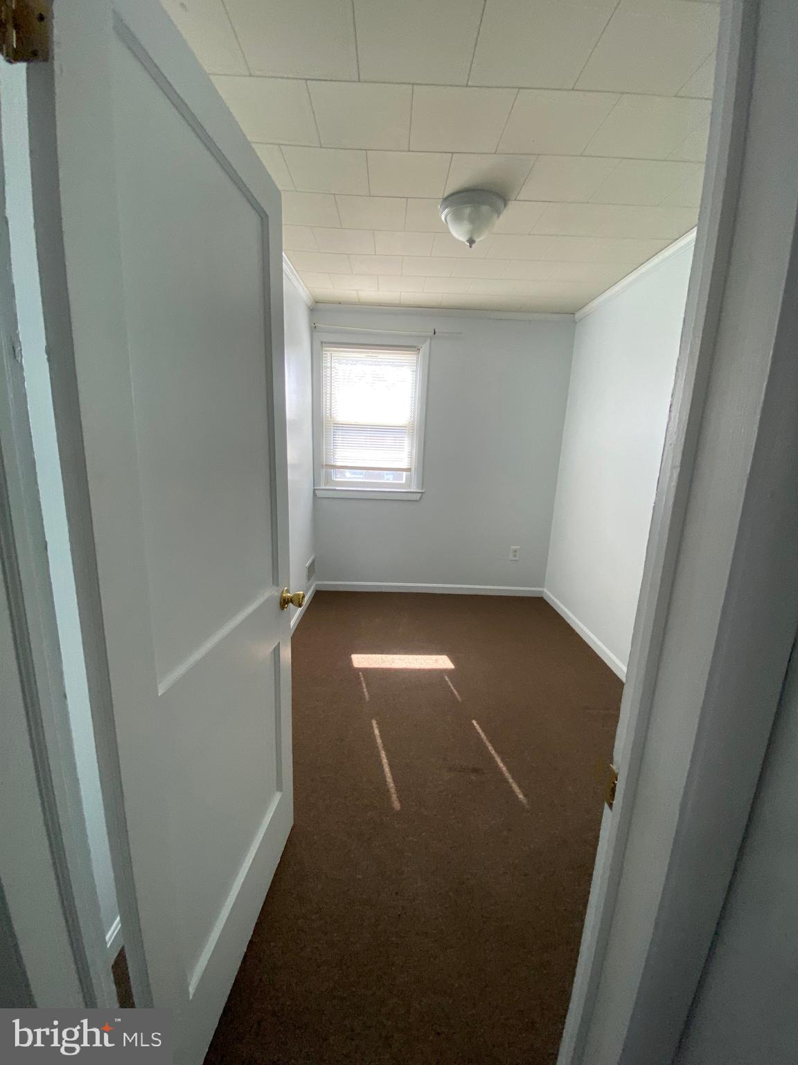 2167 Graythorn Road Baltimore, MD 21220 - Photo 10 of 15