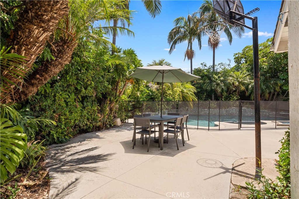 58 Fulton Irvine, CA 92620 - Photo 43 of 45 Gallery Image 43