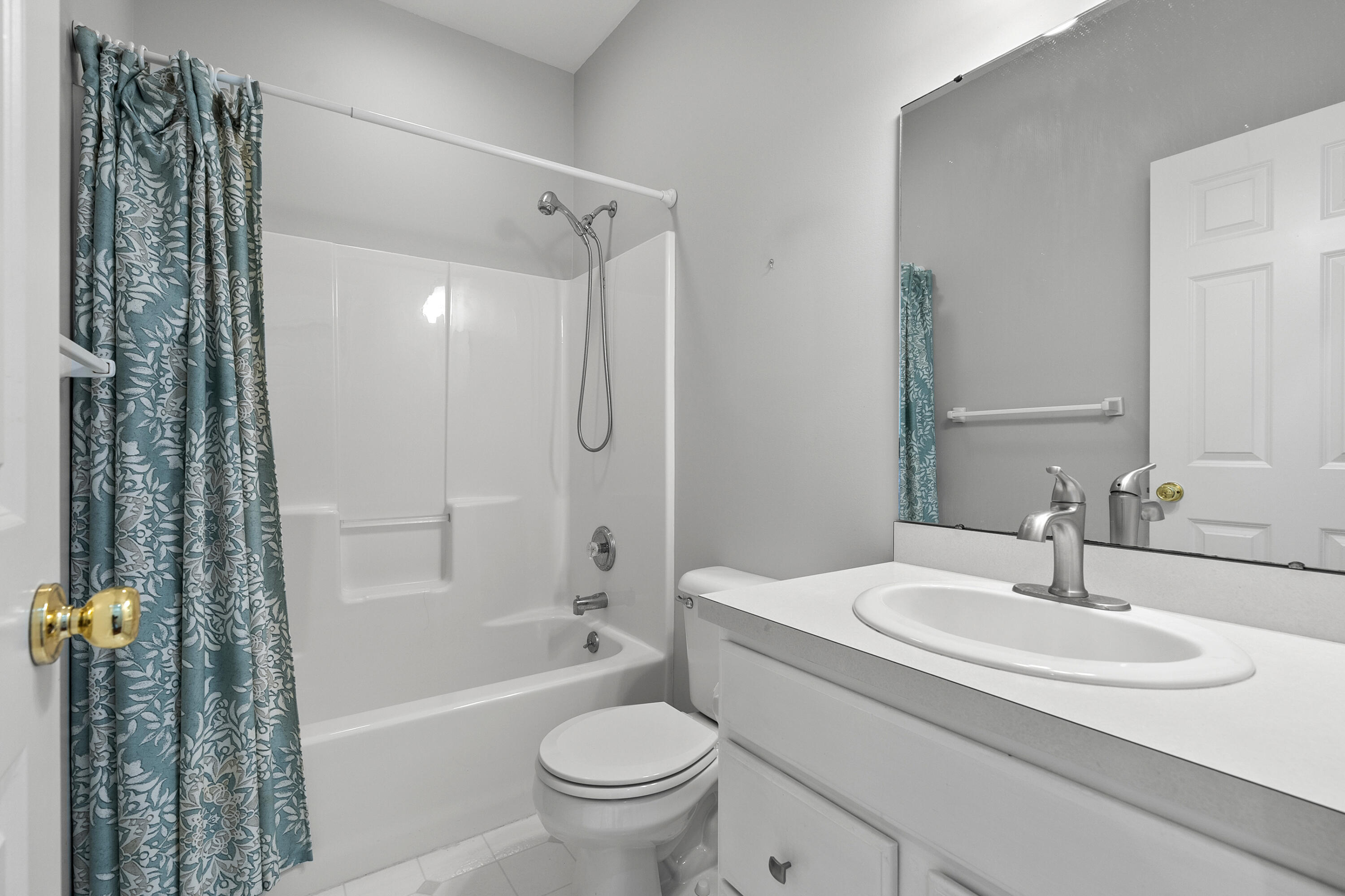 7961 Kilmory Circle Portage, MI 49024 - Photo 19 of 39 Family Bath