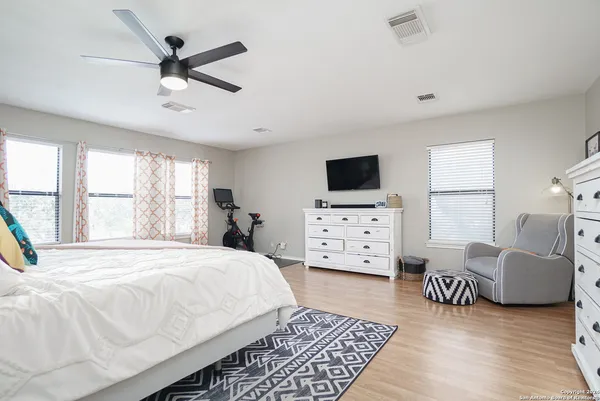 $2,500 | 14215 Daylight Ridge, San Antonio, TX 78230