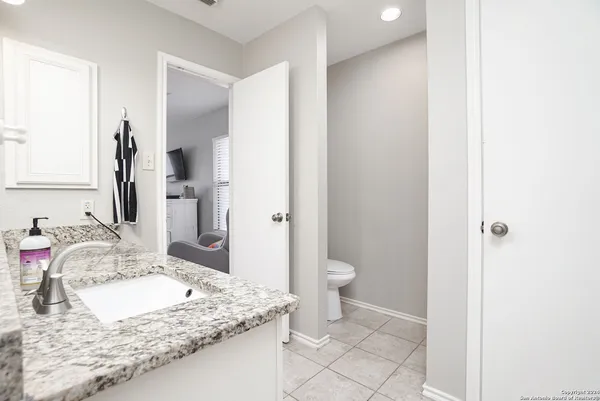 $2,500 | 14215 Daylight Ridge, San Antonio, TX 78230