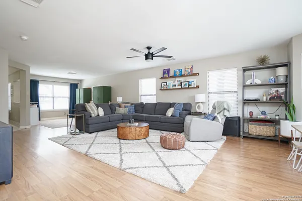 $2,500 | 14215 Daylight Ridge, San Antonio, TX 78230