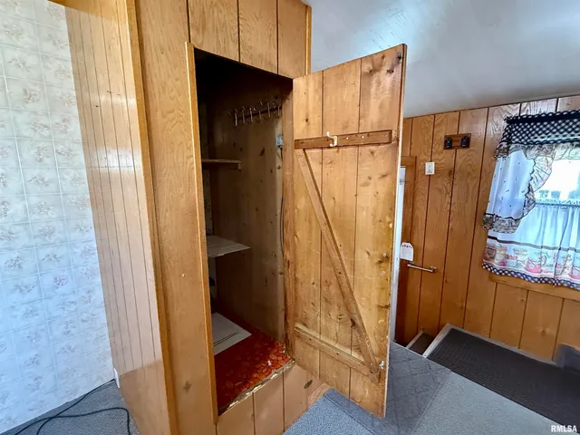 $109,000 | 107 Picard Street, Alpha, IL 61413