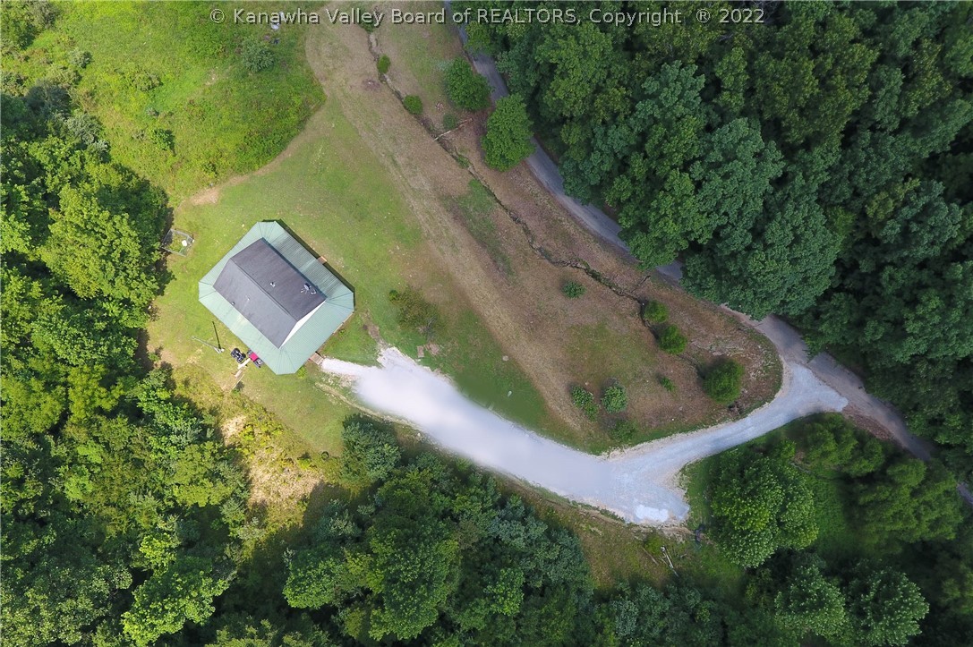 185 Sugartree Road Griffithsville, WV 25521 - Photo 21 of 46 Gallery Image 21