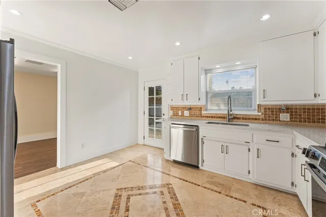 $575,000 | 510 Lime Street, Redlands, CA 92374