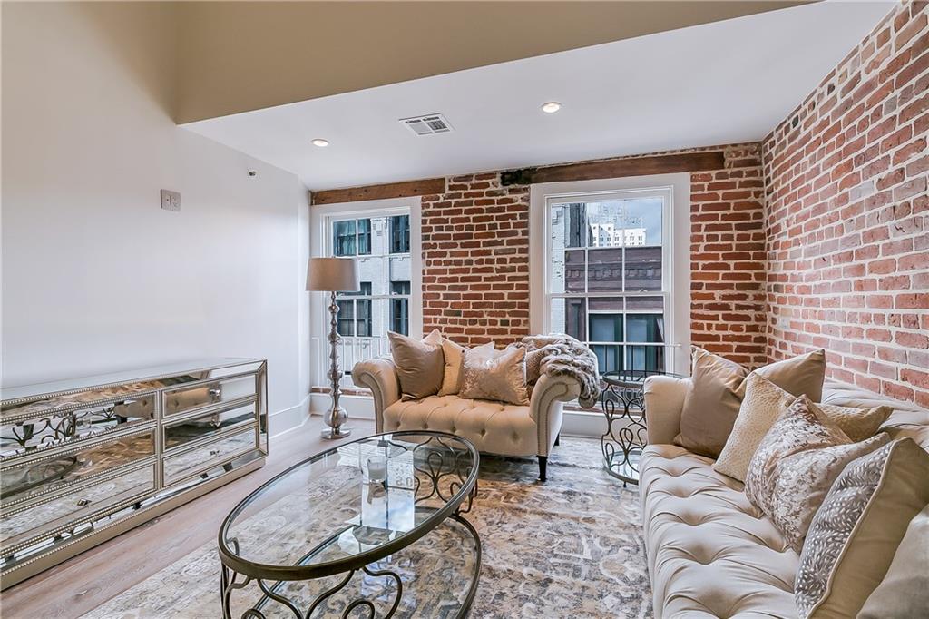 220 Decatur Street, Unit 406 New Orleans, LA 70130 - Photo 3 of 23 Gallery Image 3