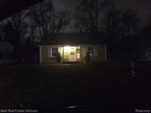 21421 Greenview Road Southfield, MI 48075 - Photo 34 of 34 IMG_7080.JPG
