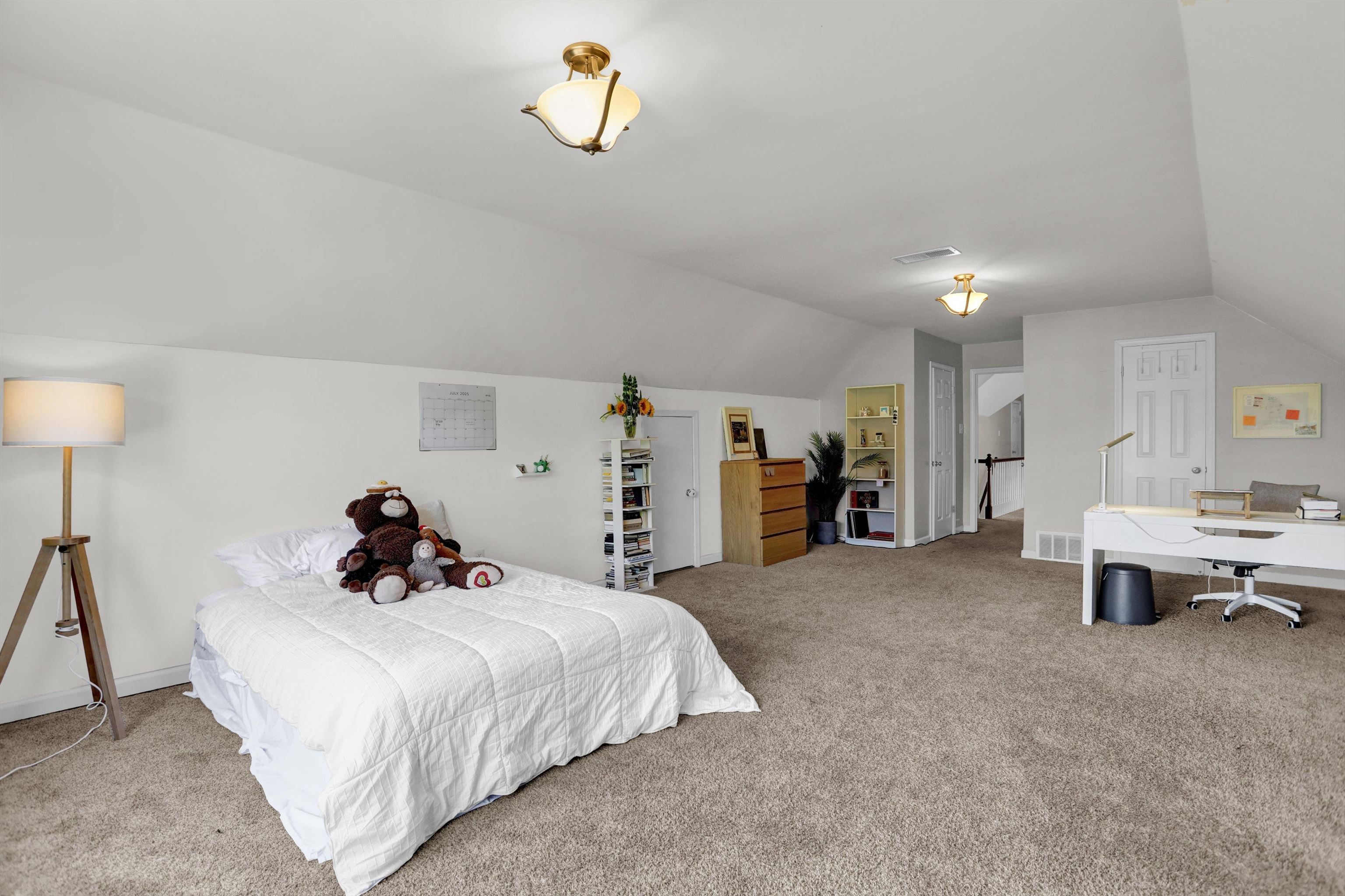 4045 Bartlett Country Road Bartlett, TN 38135 - Photo 25 of 40 a bed room with a bed and a chair