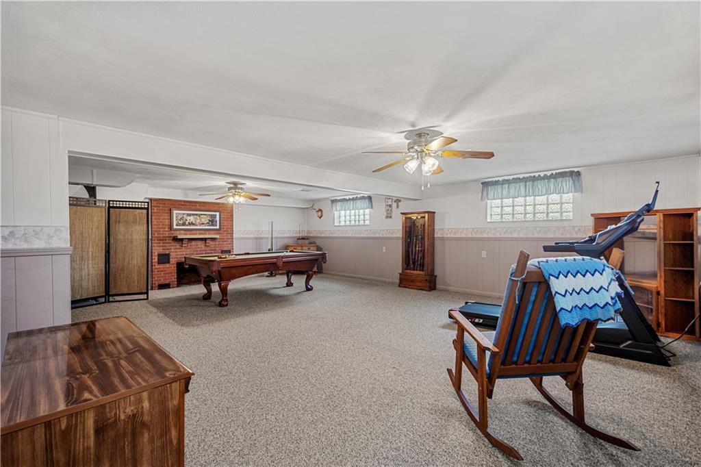 1735 Borland Road Pittsburgh, PA 15243 - Photo 21 of 25 a living room with furniture and a window