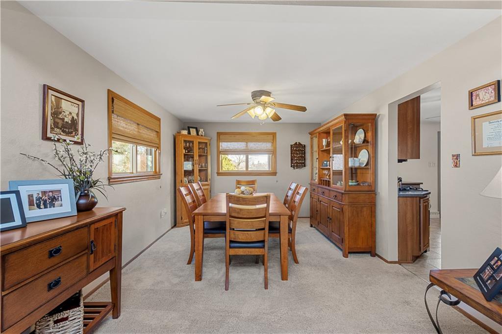 1735 Borland Road Pittsburgh, PA 15243 - Photo 5 of 25 a dining room with furniture and window