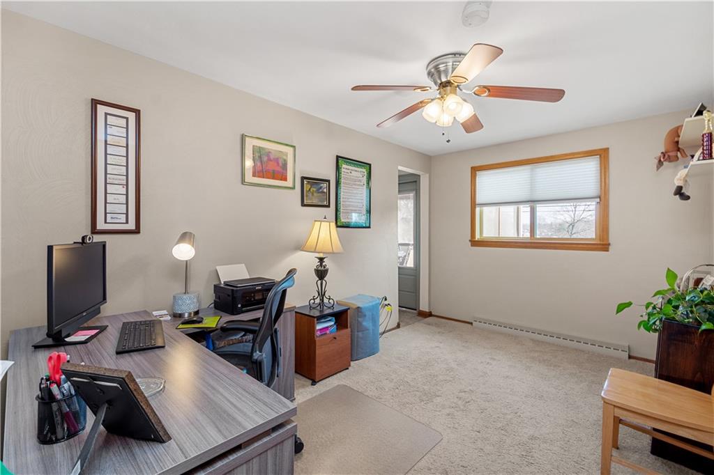 1735 Borland Road Pittsburgh, PA 15243 - Photo 9 of 25 a room with furniture and a flat screen tv