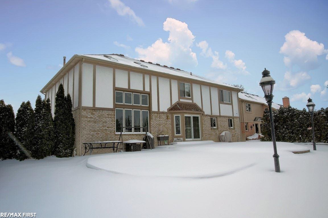 18015 Rocco Drive Macomb, MI 48044 - Photo 39 of 50 50034392-38.JPG