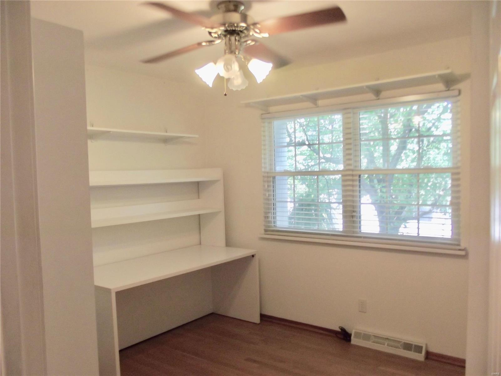 10812 Lacklink Road St. Louis, MO 63114 - Photo 16 of 30 Gallery Image 16