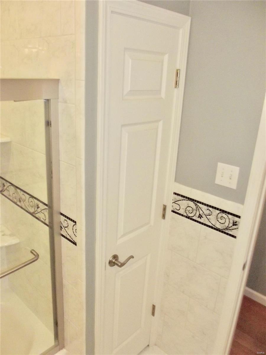 10812 Lacklink Road St. Louis, MO 63114 - Photo 19 of 30 Gallery Image 19