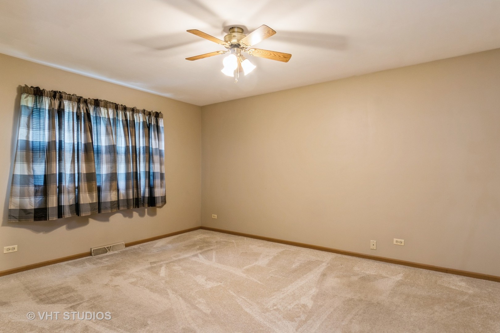 25W704 Jewell Road Wheaton, IL 60187 - Photo 19 of 42