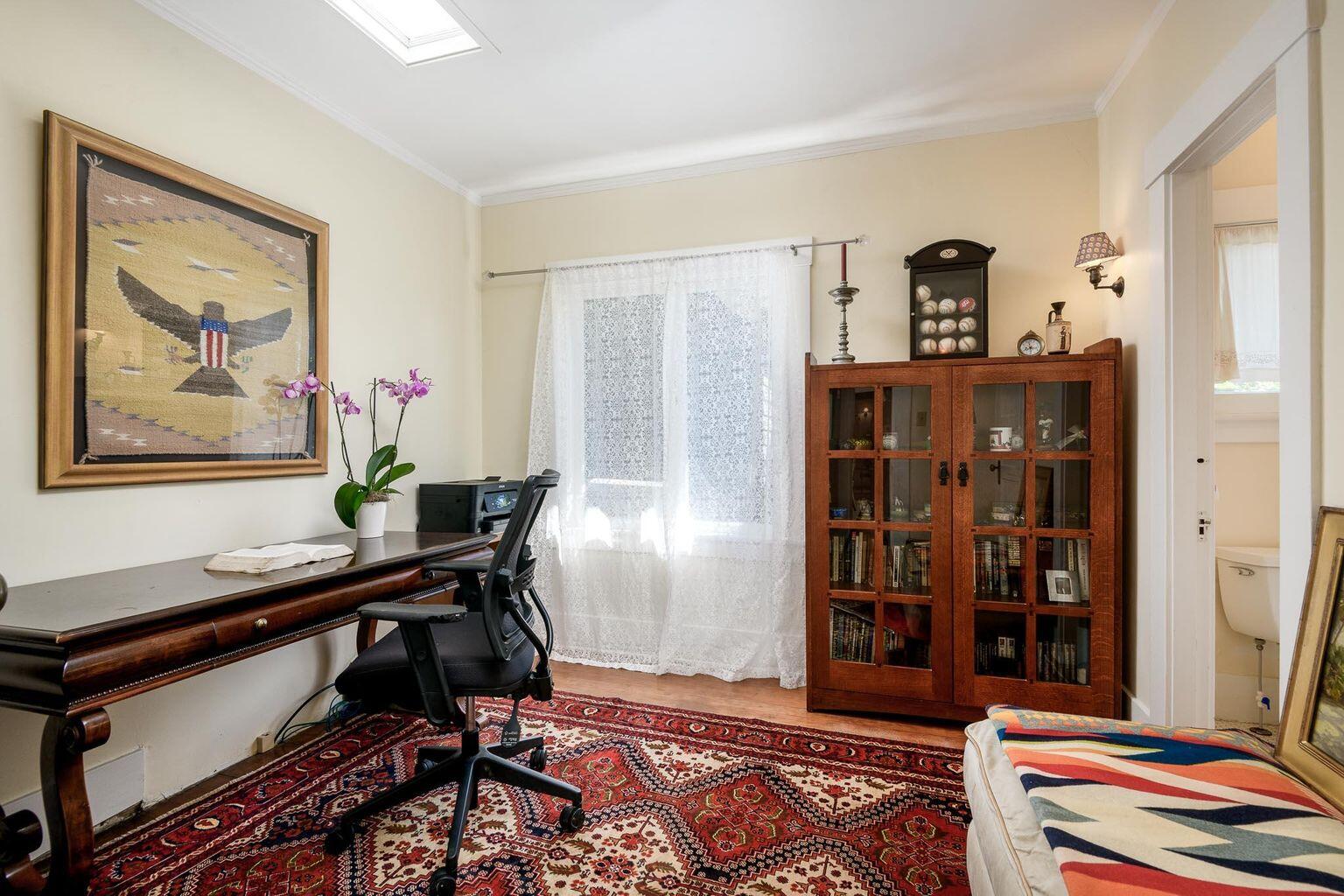 110 San Ysidro Road Santa Barbara, CA 93108 - Photo 12 of 15 Home office or 3rd Bedroom