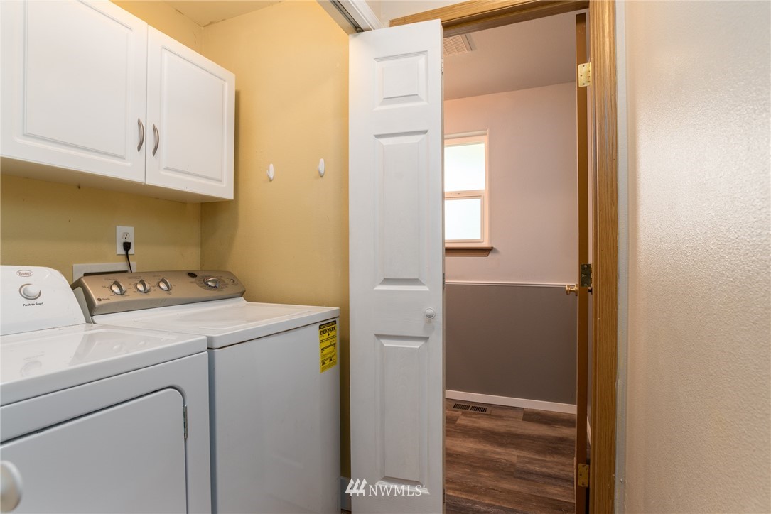 415 Rohrer Loop Sedro-Woolley, WA 98284 - Photo 8 of 20