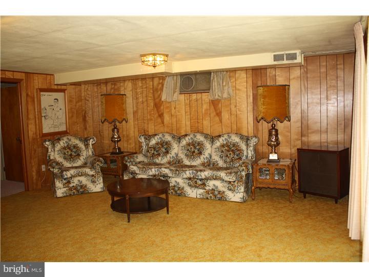 722 Hill Road Philadelphia, PA 19128 - Photo 16 of 17 Gallery Image 16
