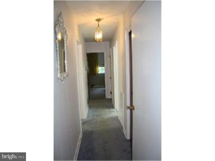 722 Hill Road Philadelphia, PA 19128 - Photo 9 of 17 Gallery Image 9
