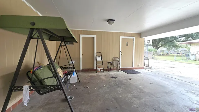 $1,800 | 1466 South Vega Drive, Baton Rouge, LA 70815