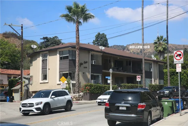 $2,199,000 | 2649 North Beachwood Drive, Los Angeles, CA 90068