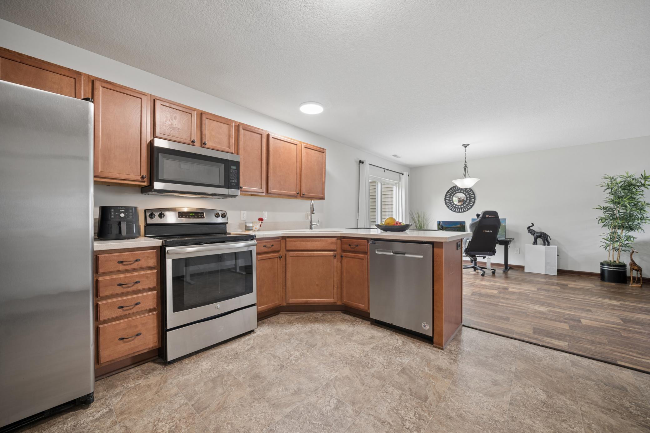 5099 61st Street Northwest Rochester, MN 55901 - Photo 11 of 19