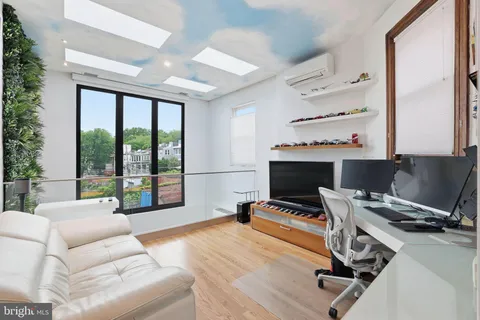 $2,200,000 | 2310 1st Street Northwest, Washington, DC 20001