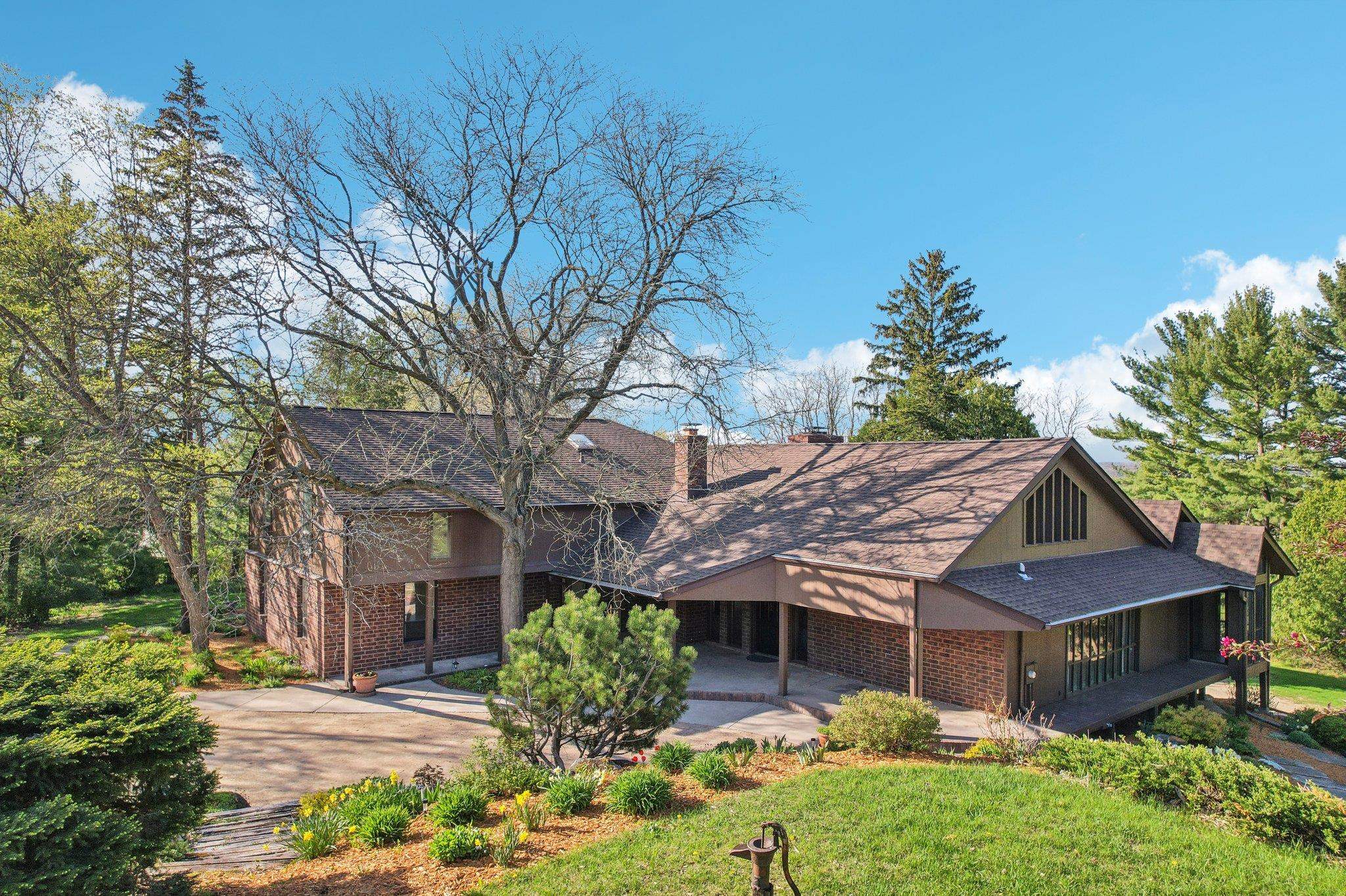 9008 Far View Road Mazomanie, WI 53560 - Photo 1 of 1 Gallery Image 1