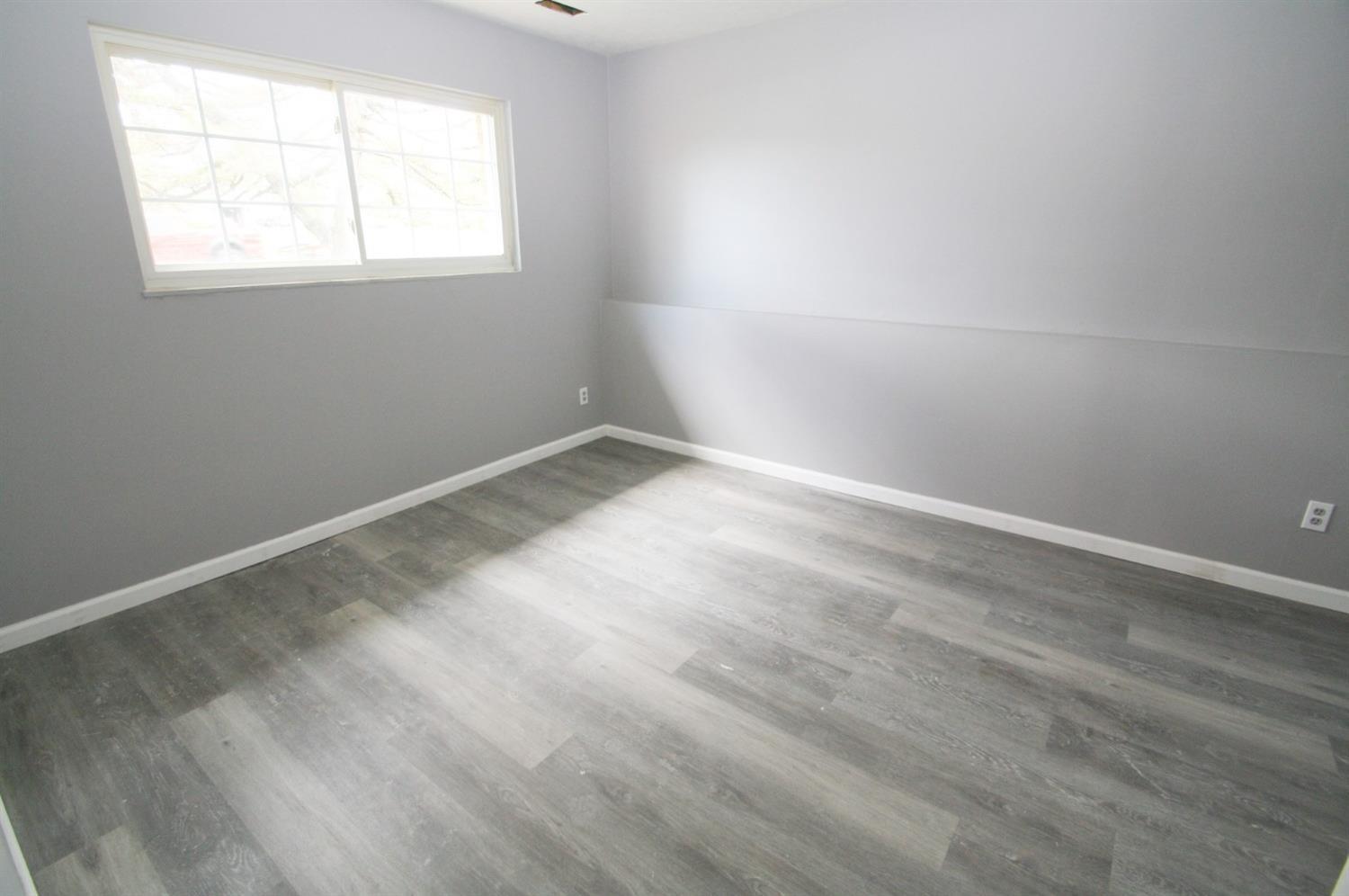 10370 Pippin Road Cincinnati, OH 45231 - Photo 16 of 27 Gallery Image 16